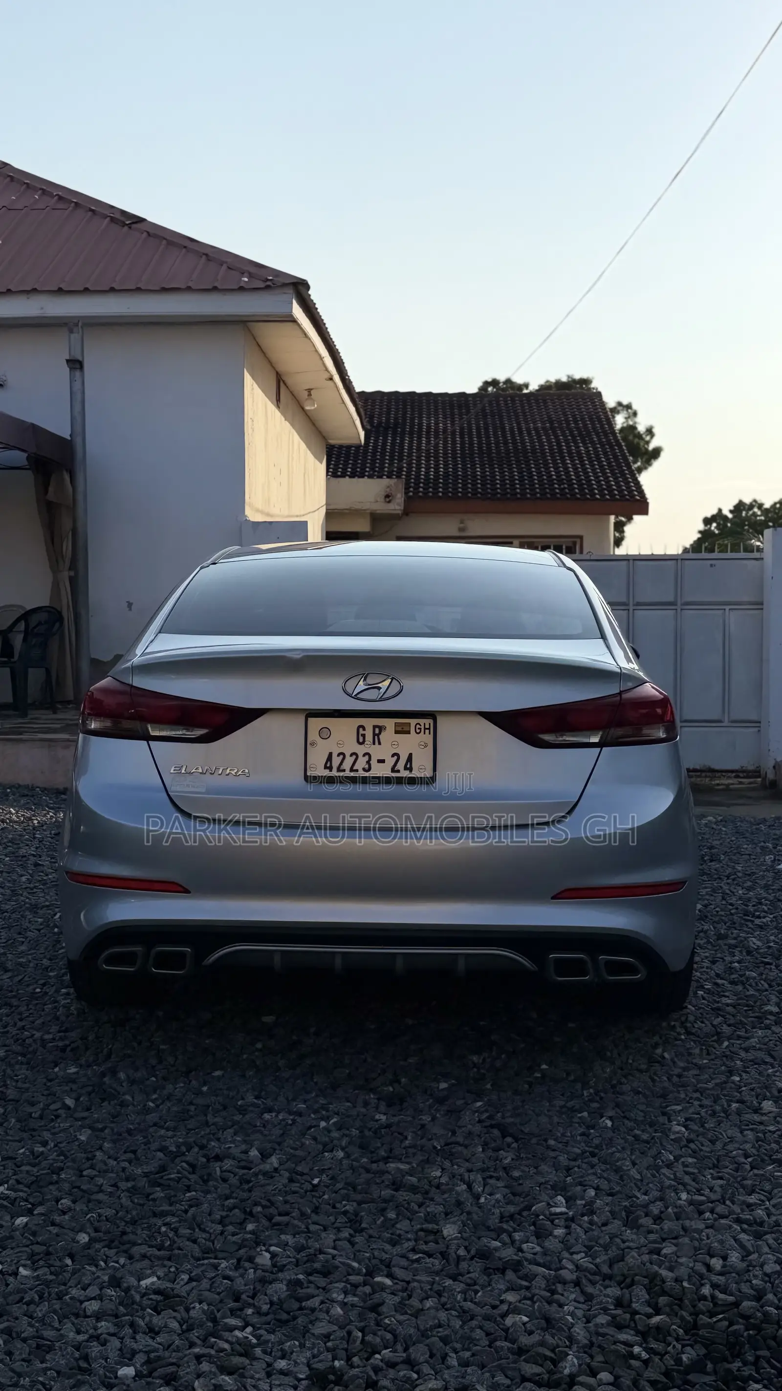 Hyundai Elantra 2018 Silver