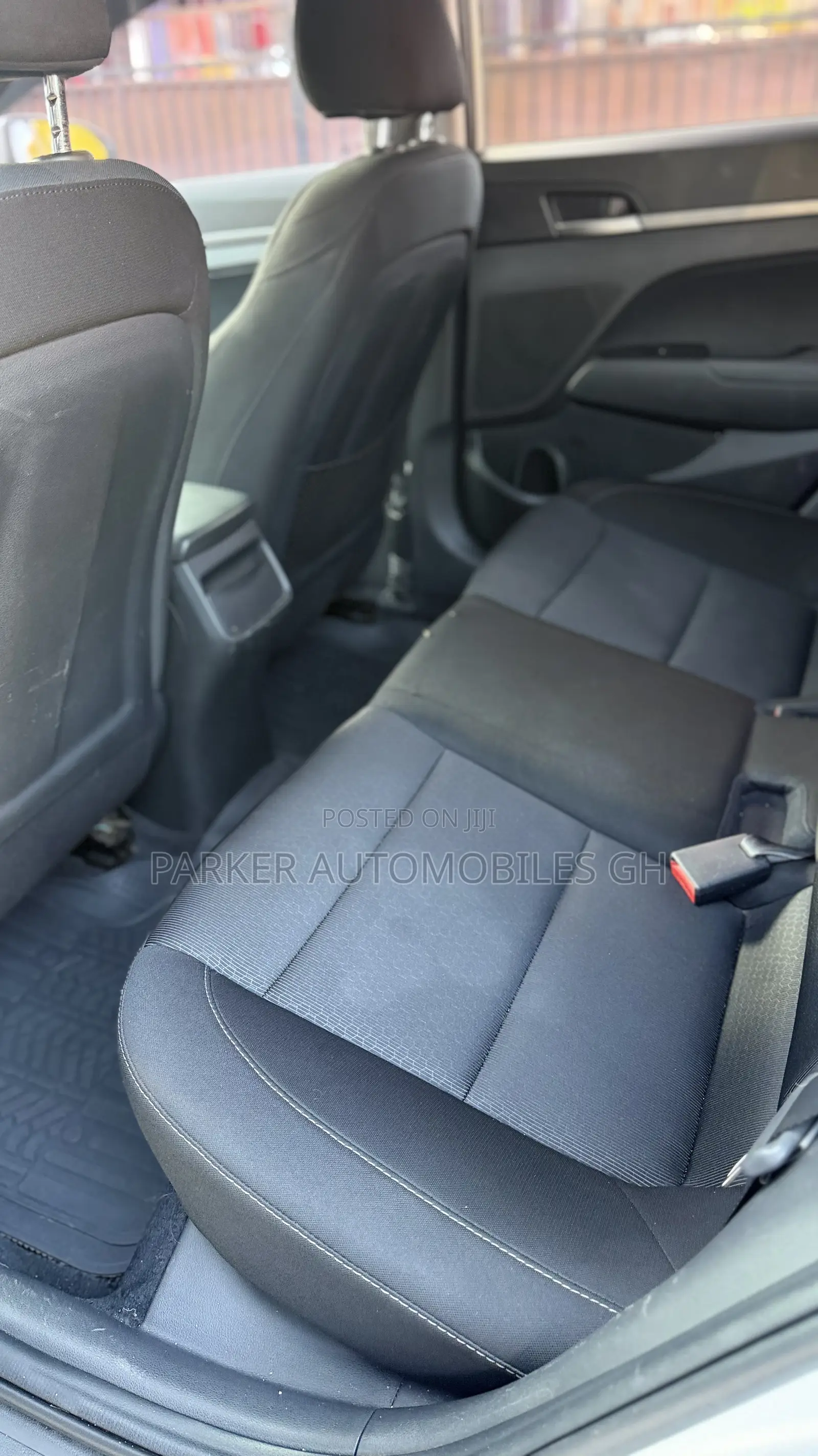 Hyundai Elantra 2018 Silver