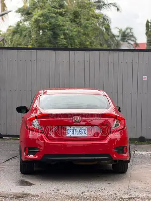 Honda Civic EX 4dr Sedan (2.0L 4cyl) 2017 Red