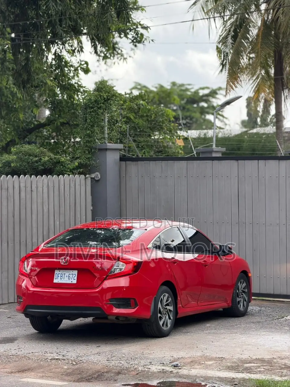 Honda Civic EX 4dr Sedan (2.0L 4cyl) 2017 Red