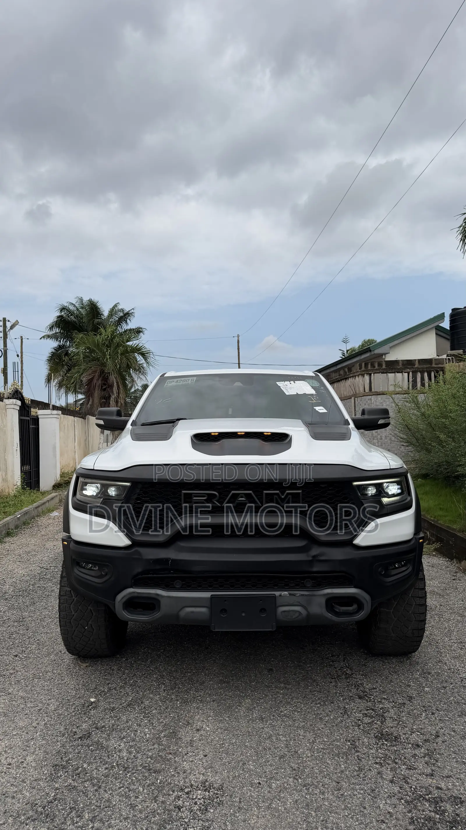 Dodge RAM 2023 White