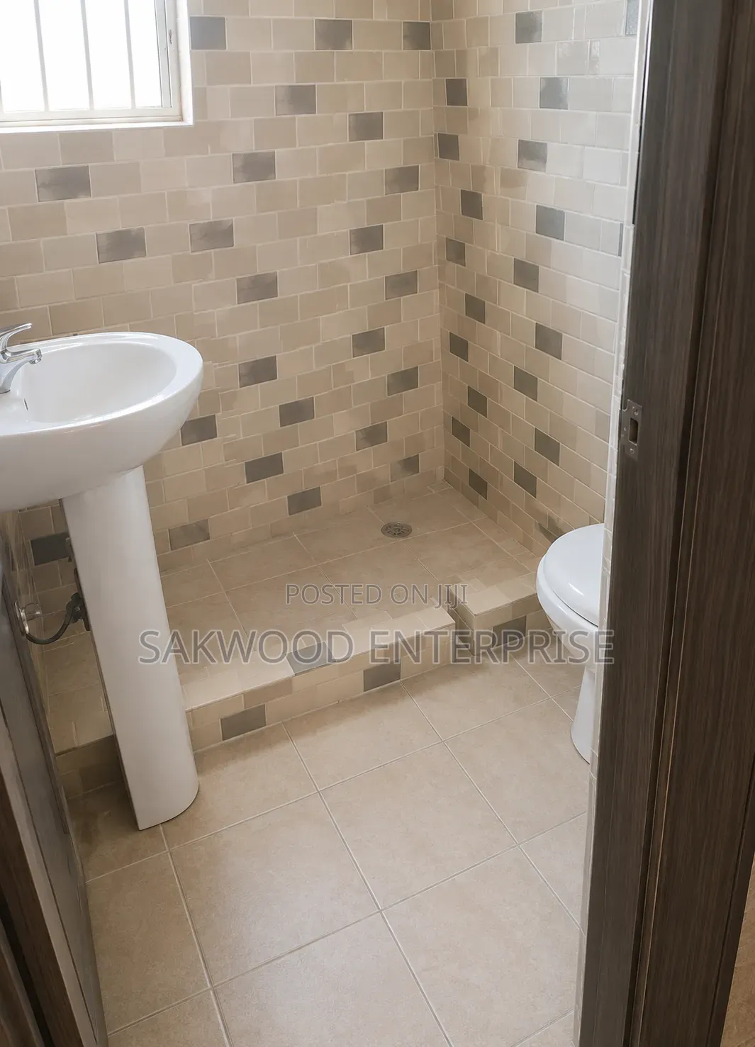1bdrm Apartment in Sakwood Enterprise, Oyibi for rent