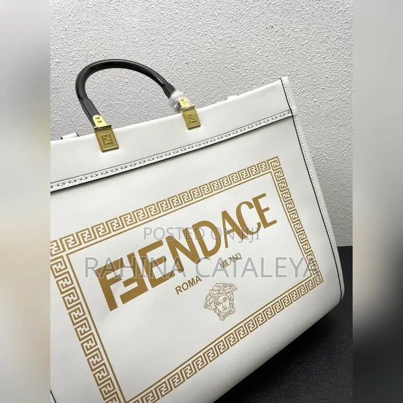 Ladies Hand Bags 337999