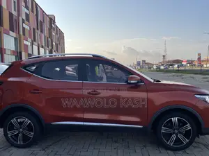 MG ZS 2018 Orange