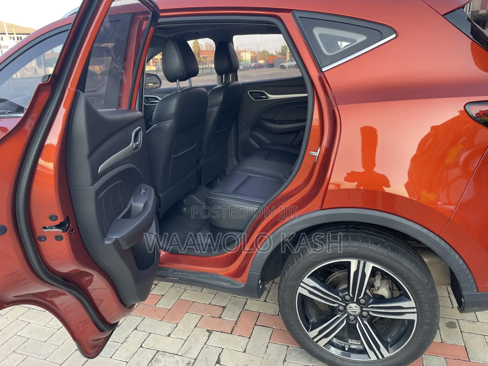 MG ZS 2018 Orange