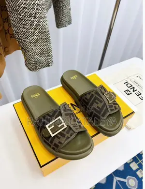 Ladies Slides 5790