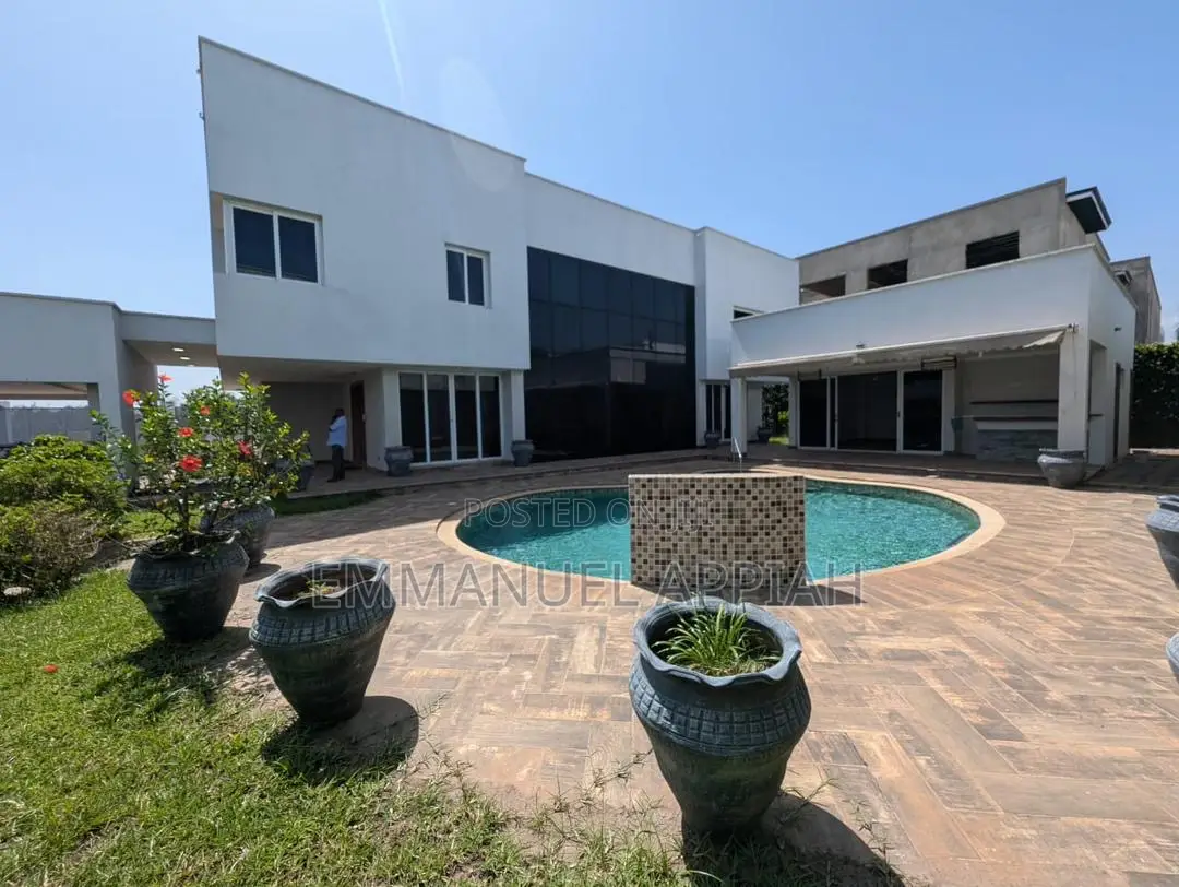 4bdrm Mansion in Aiport Hills, Accra Metropolitan for sale