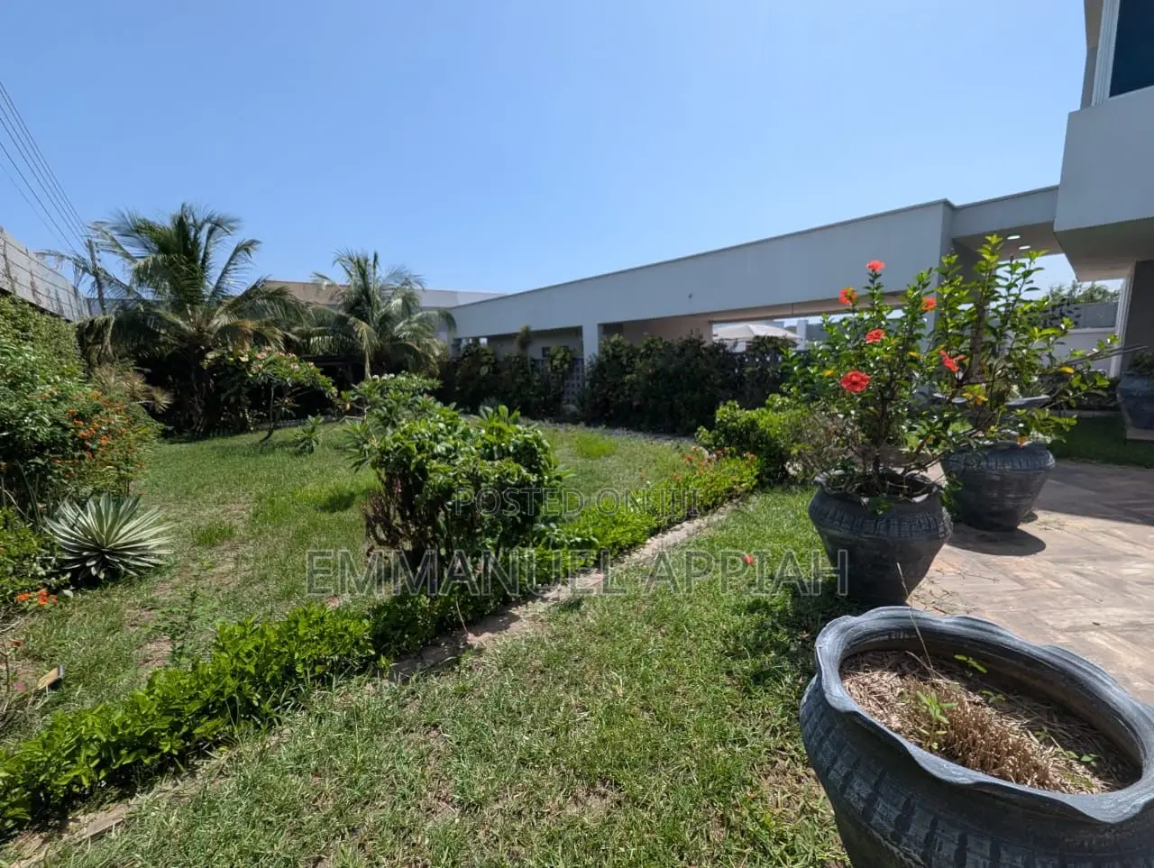 4bdrm Mansion in Aiport Hills, Accra Metropolitan for sale