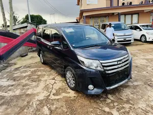 Toyota Voxy SV Premium 2014 Blue