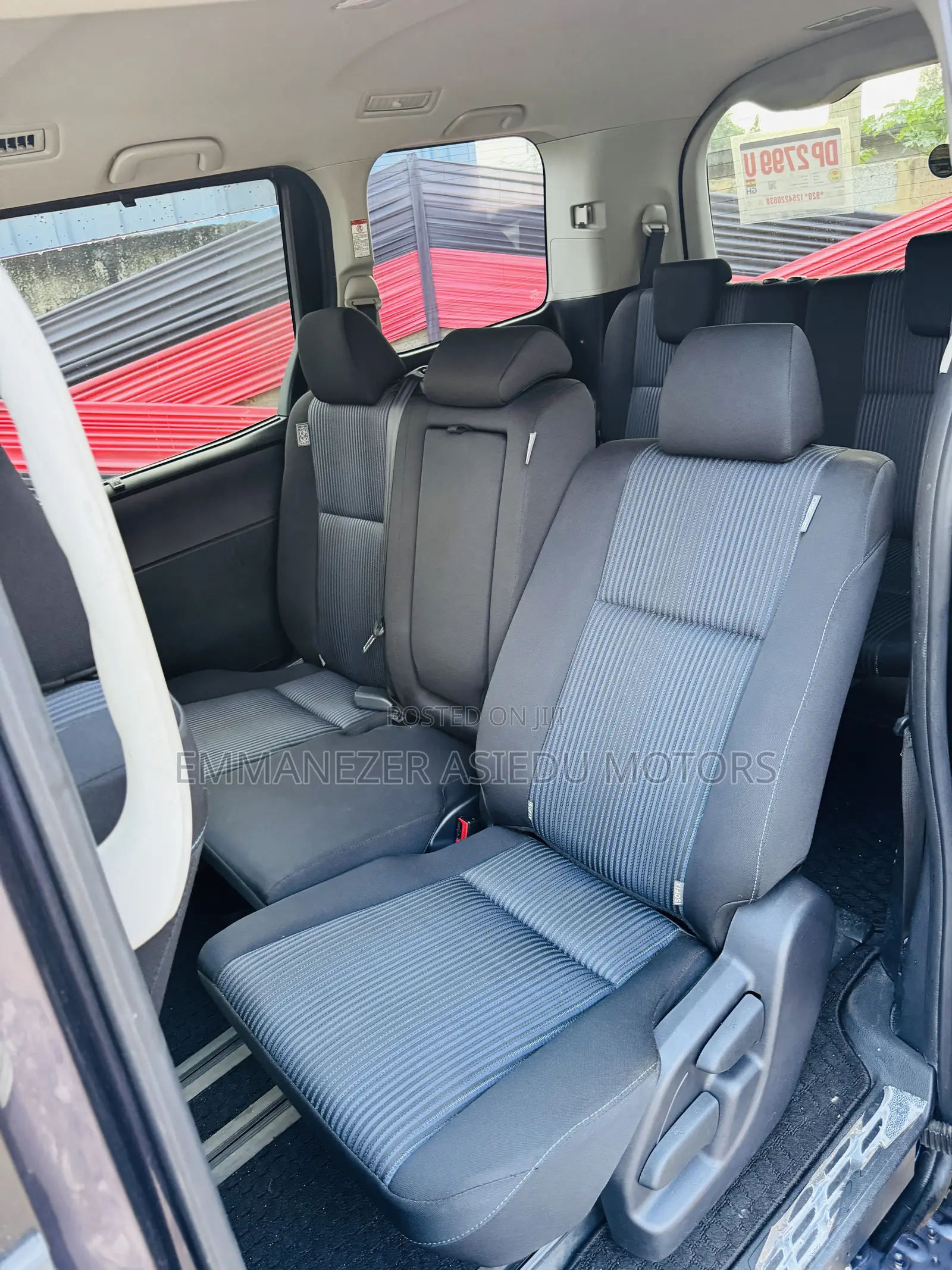 Toyota Voxy SV Premium 2014 Blue