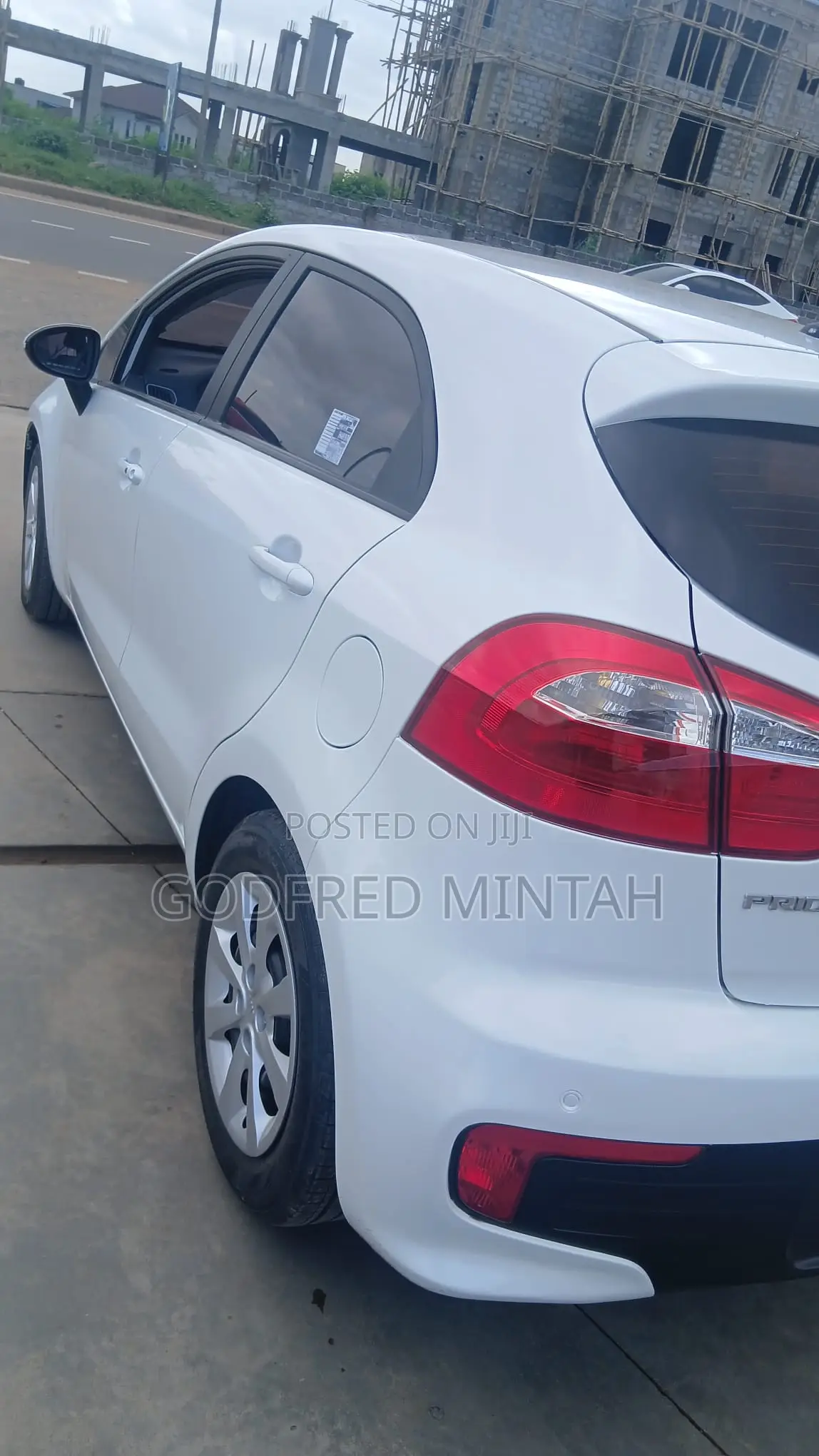 Kia Pride 2017 White
