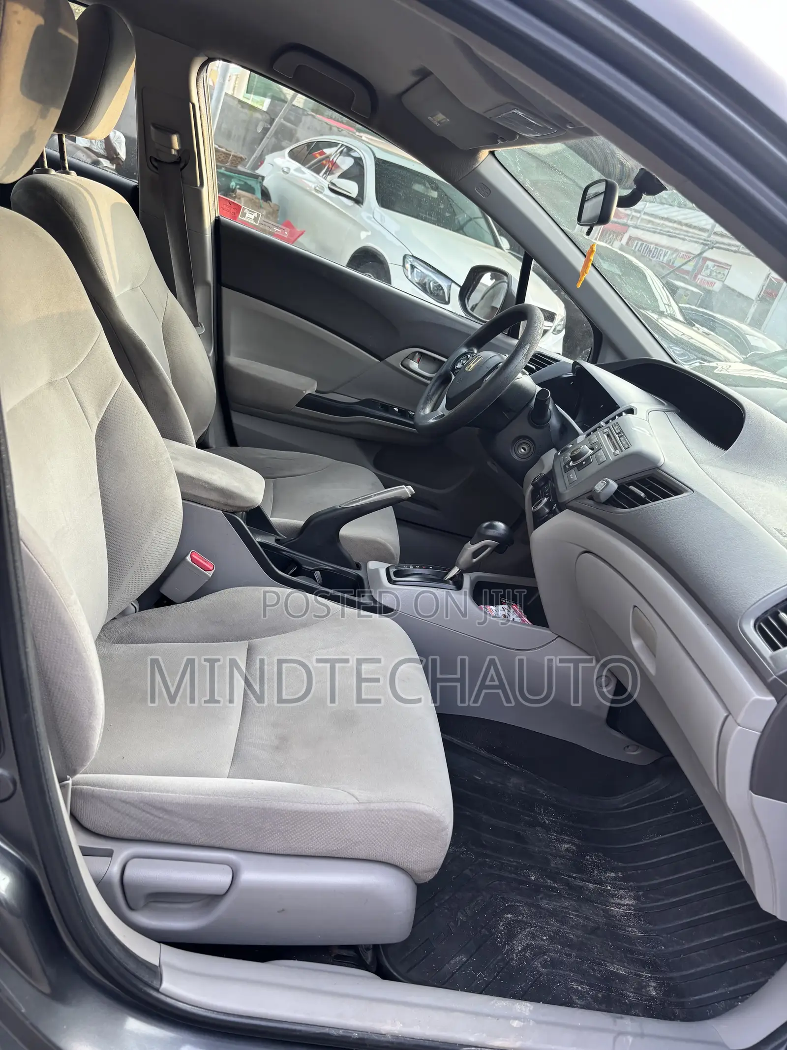 Honda Civic 1.4 3 Door Automatic 2012 Gray