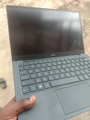 Laptop Dell XPS 13 (9350) 16GB Intel Core i7 SSD 256GB