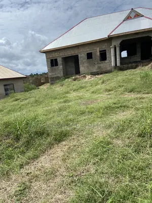 Investment Land for Sale at Dwenewoho. (10mins Drive From Mogpa)