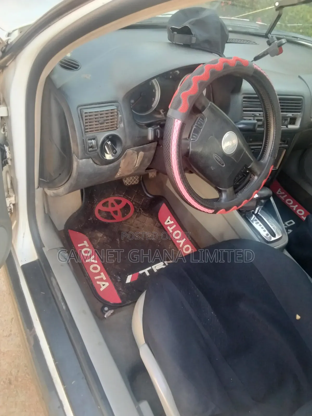 Volkswagen Jetta 2000 Off white