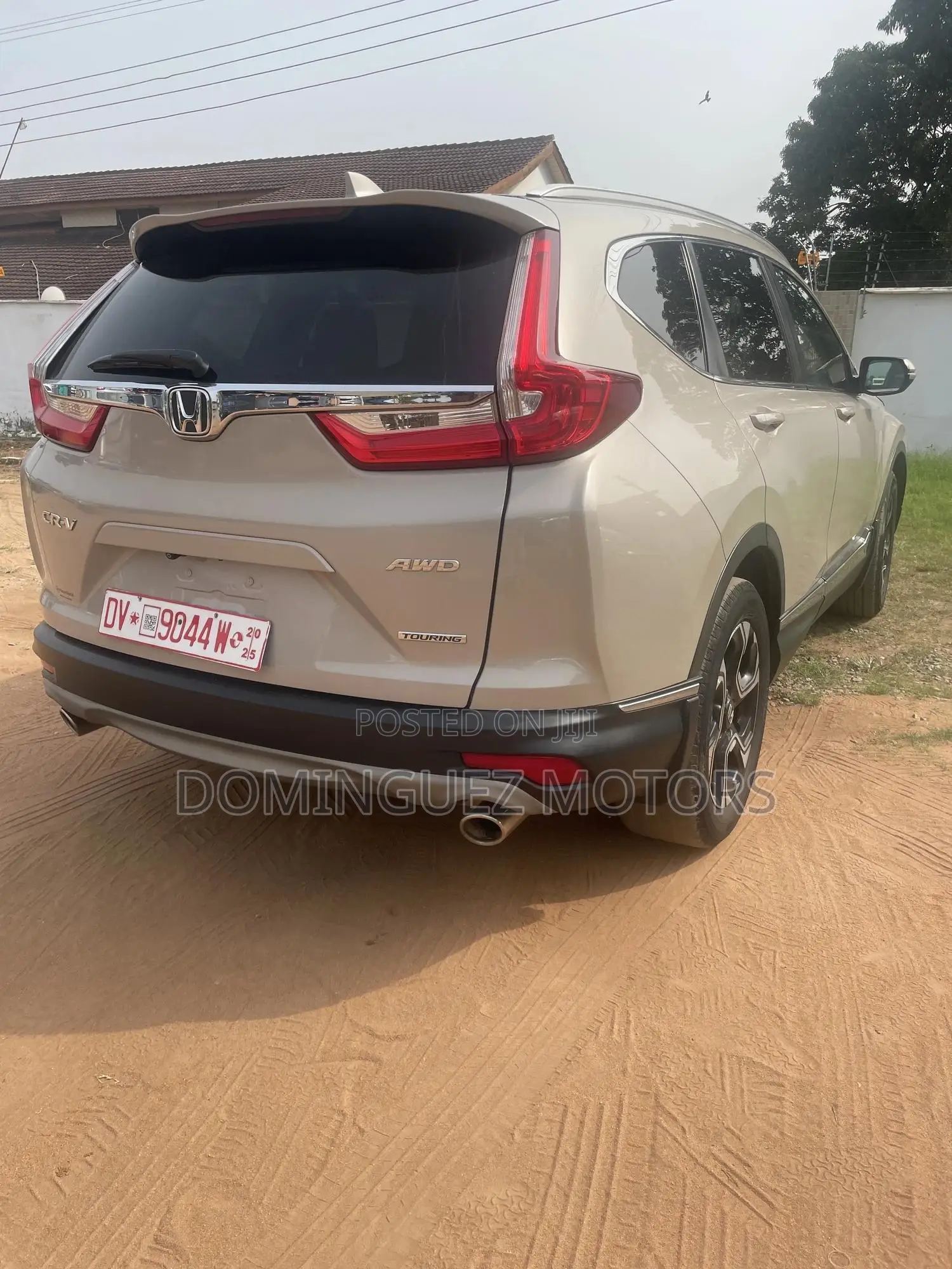 Honda CR-V Touring AWD 2018 Beige