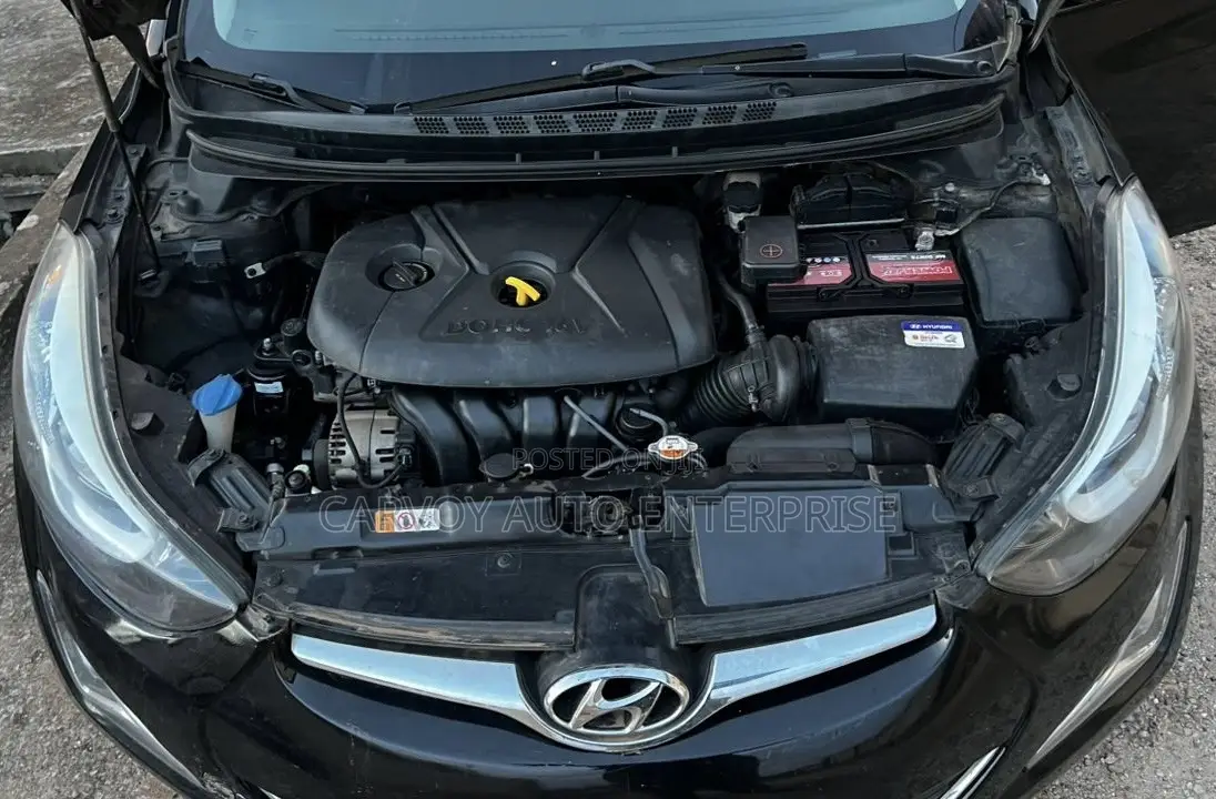 Hyundai Elantra Sport Sedan FWD (2.0L 4cyl 6A) 2016 Black