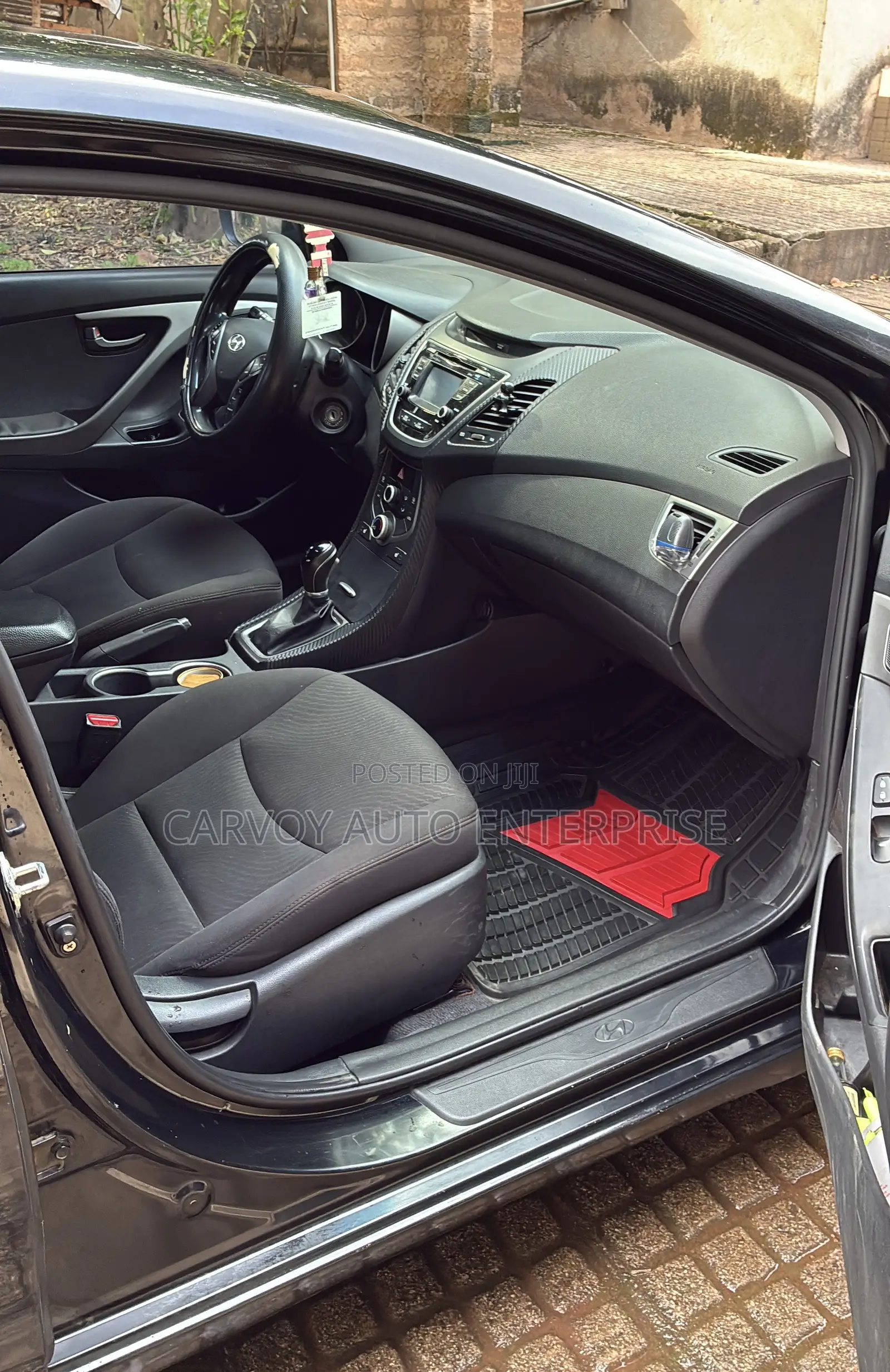 Hyundai Elantra Sport Sedan FWD (2.0L 4cyl 6A) 2016 Black