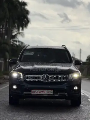 Mercedes-Benz GLB-Class GLB 250 4MATIC 2021 Blue