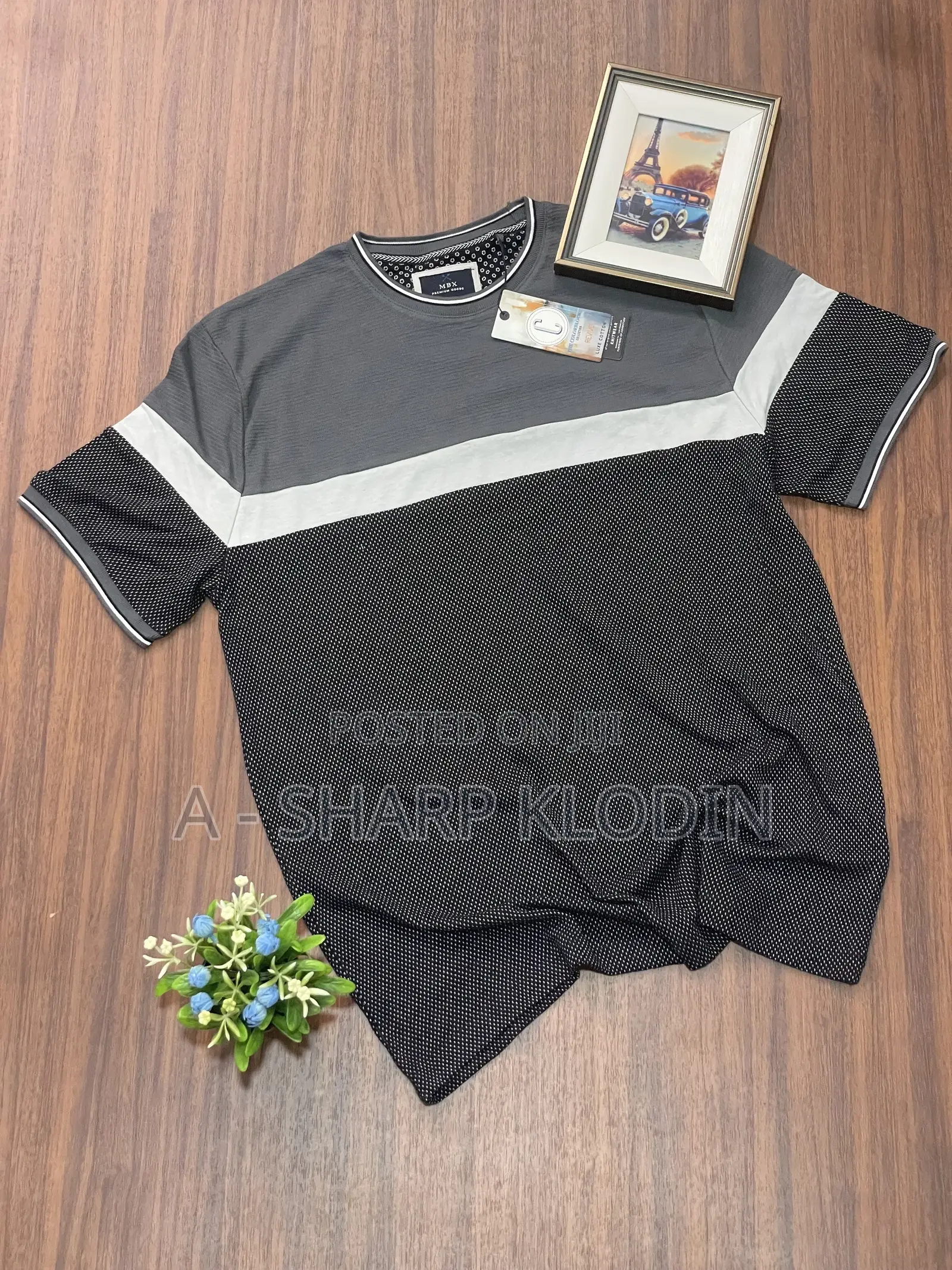 T - Shirt - Premium Quality