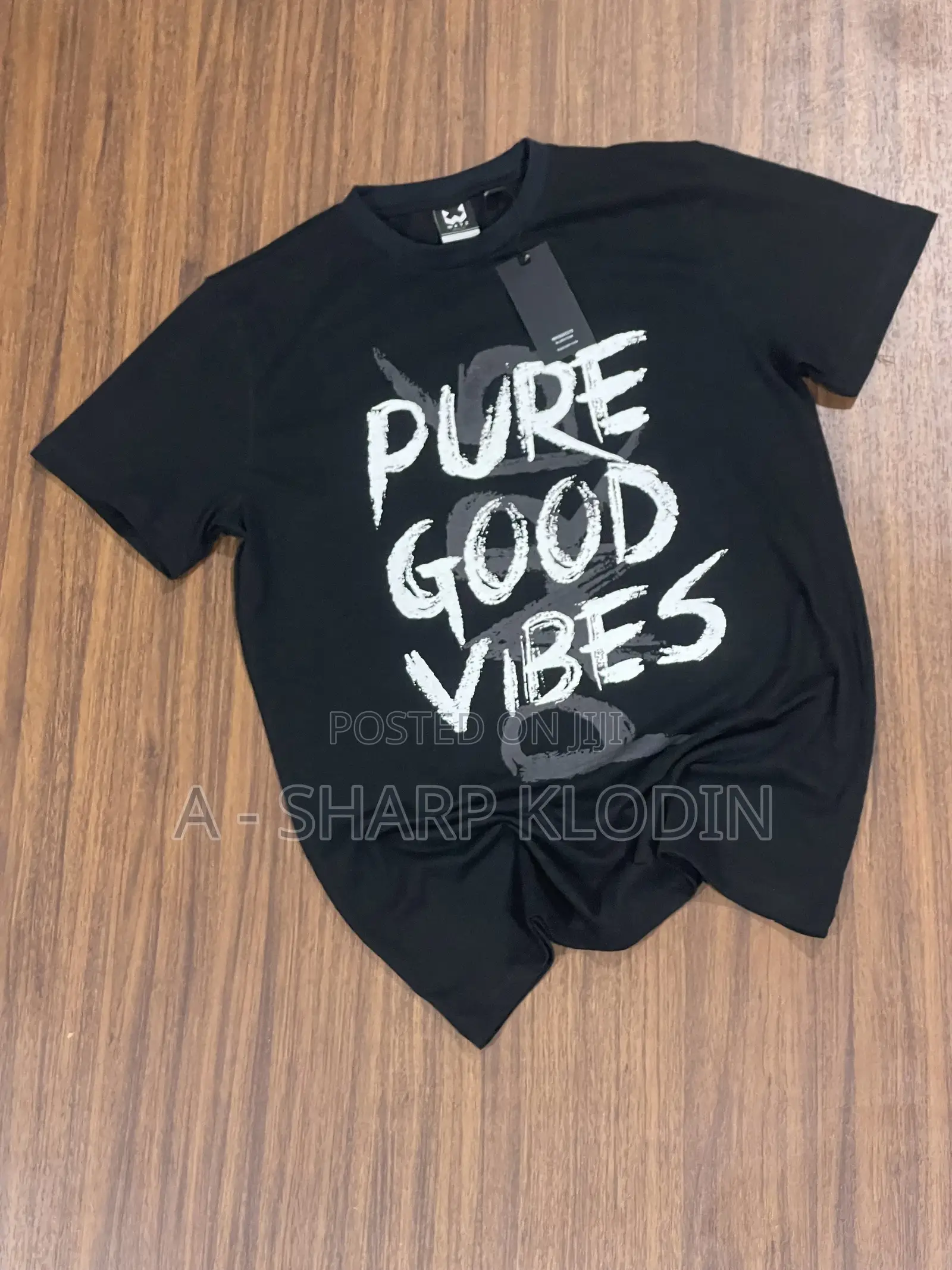 T - Shirt - Premium Quality