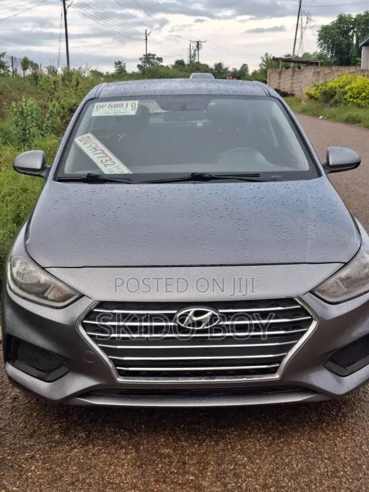Hyundai Accent SEL 2019 Silver