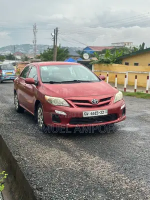 Toyota Corolla L 4dr Sedan (1.8L 4cyl 5M) 2013 Red