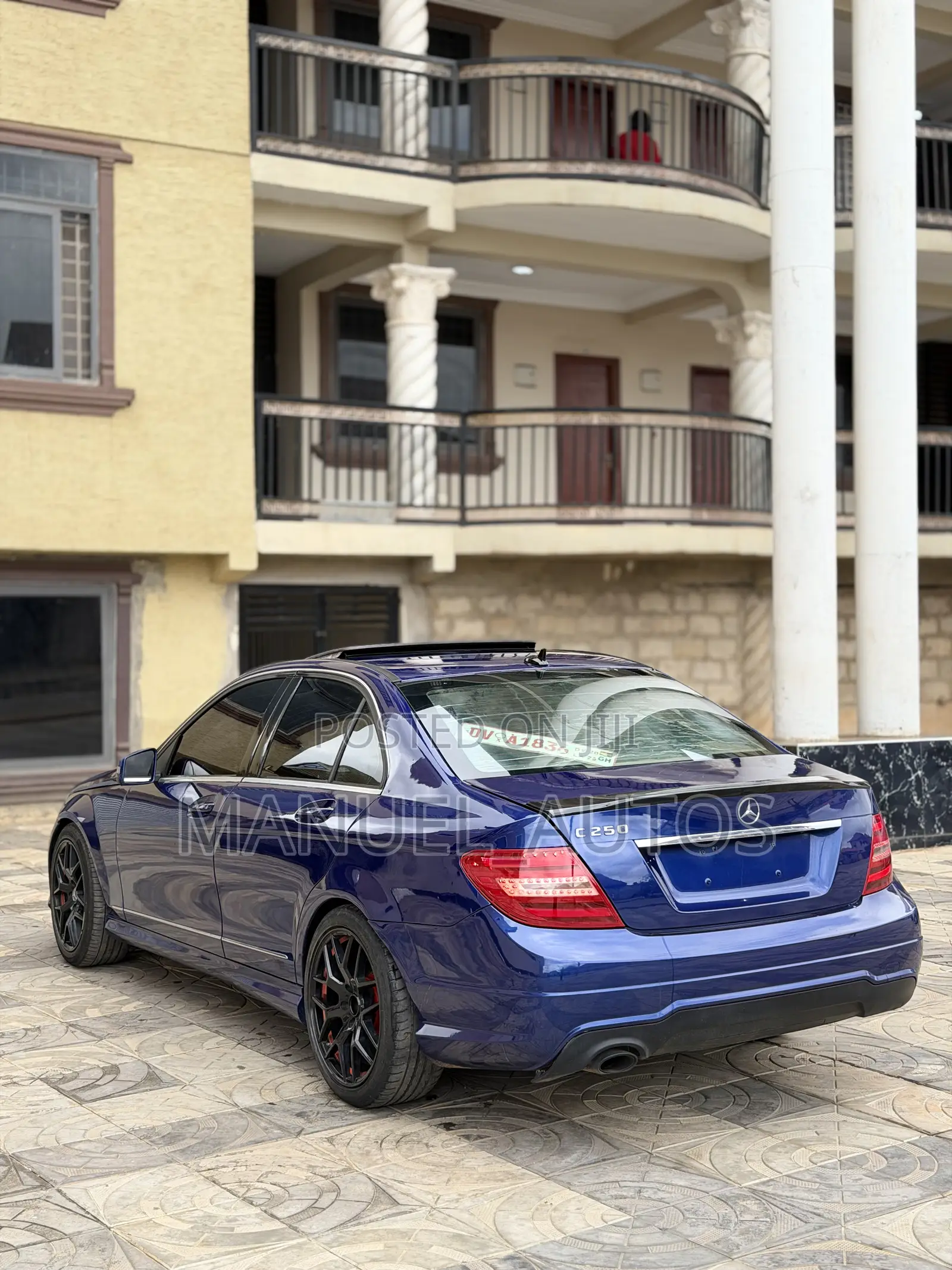 Mercedes-Benz C250 2014 Blue