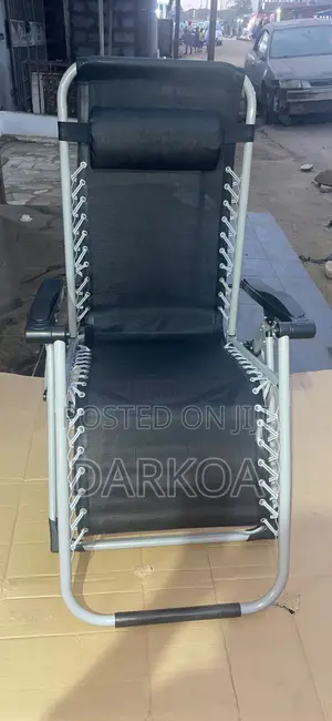 Foldable Reclining Chair