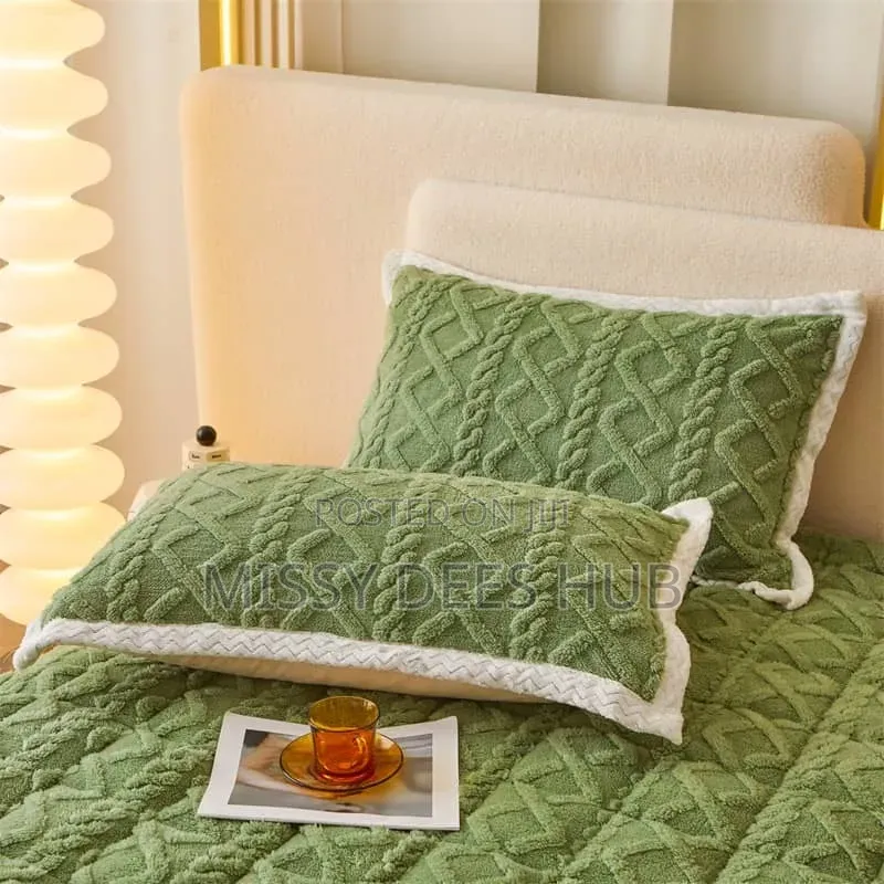 Fluffy Bedsheet