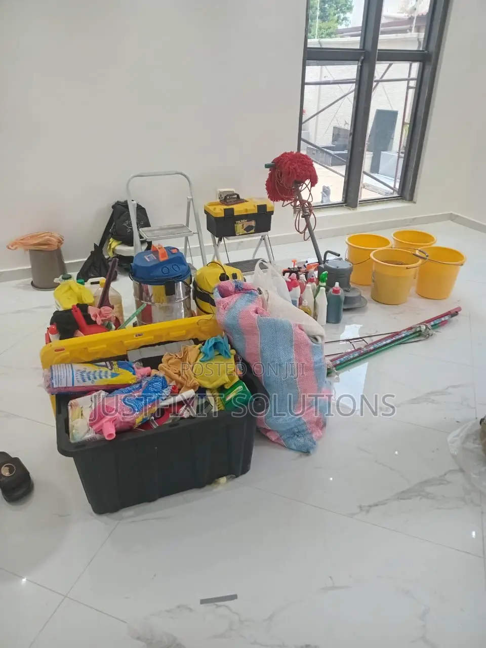 Professional Deep Cleaning and Fumigation Service