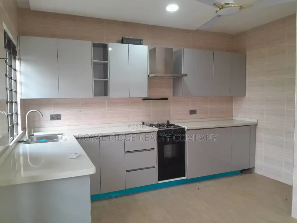 1bdrm Apartment in East Airport, Accra Metropolitan for rent