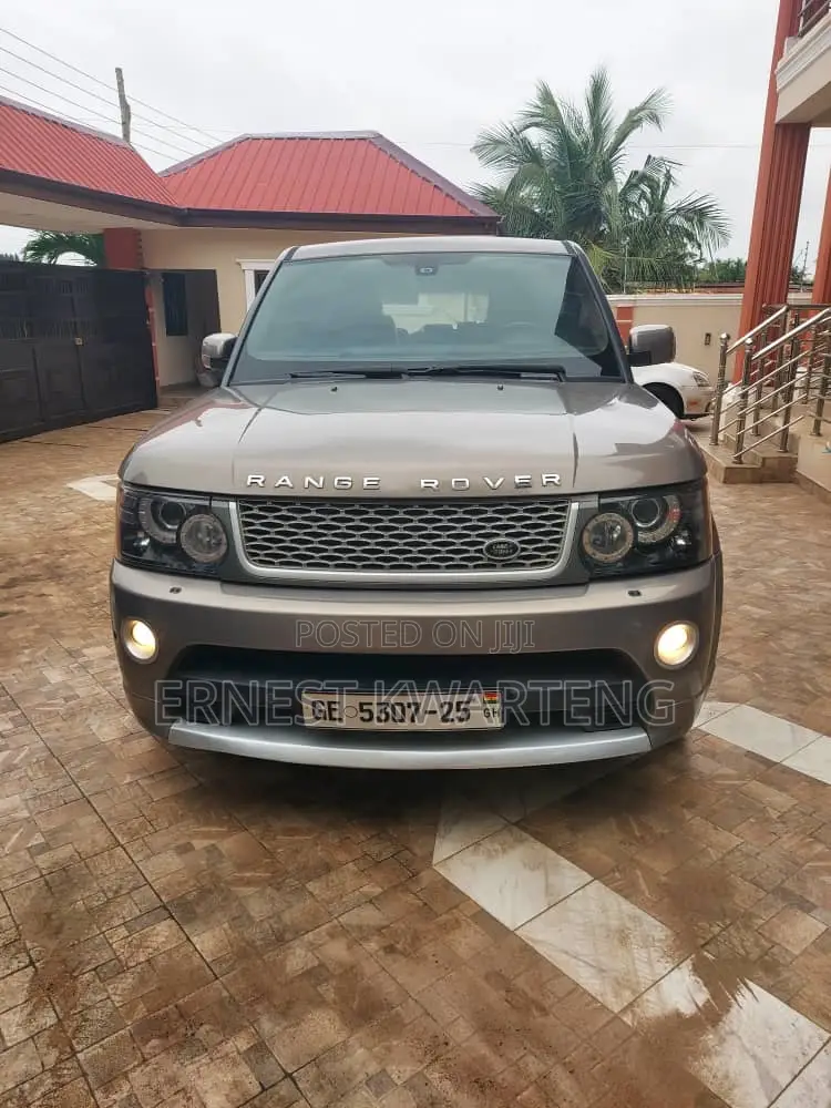 Land Rover Range Rover Sport 2010 Gold