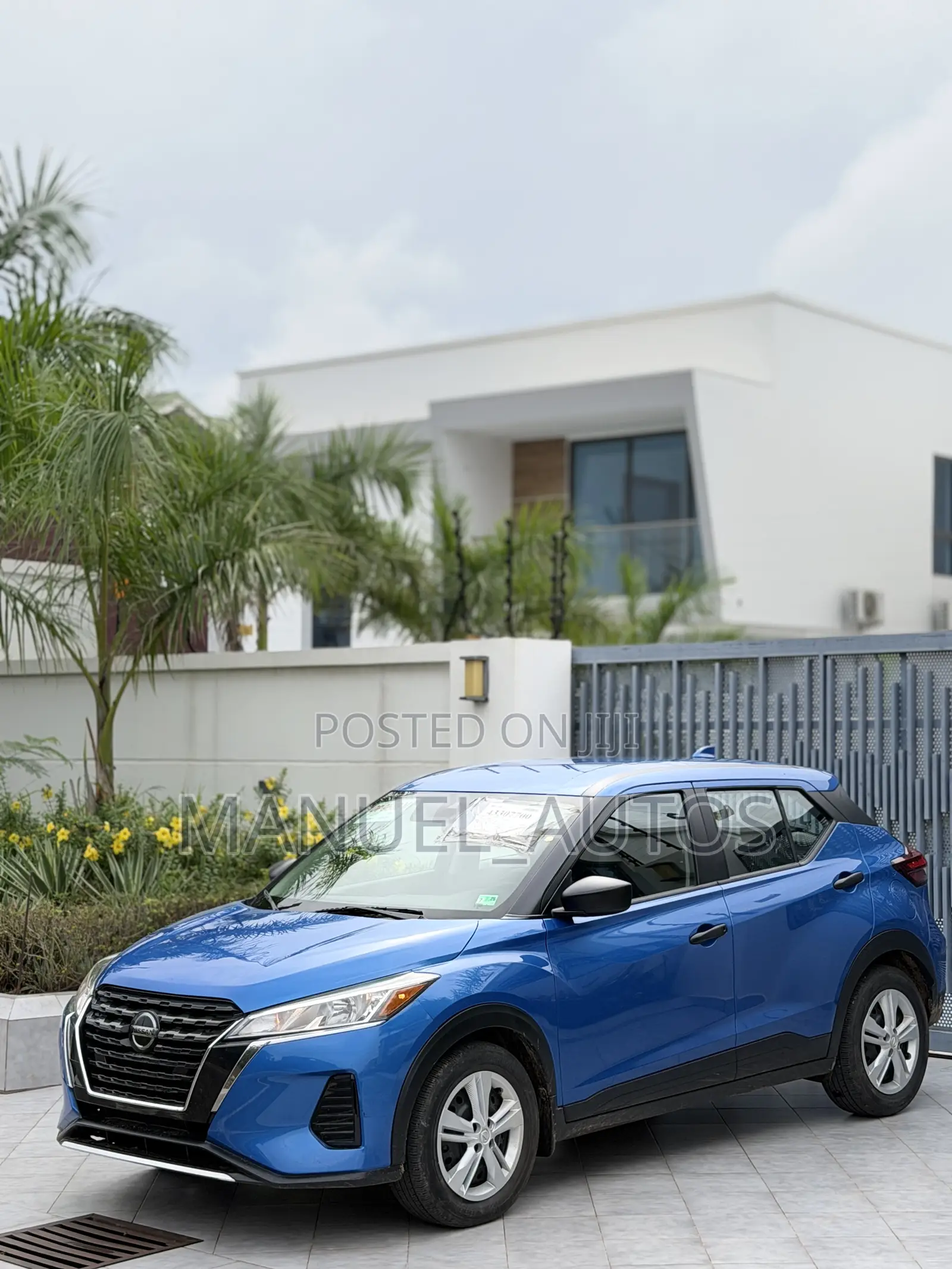 Nissan Kicks 2021 Blue