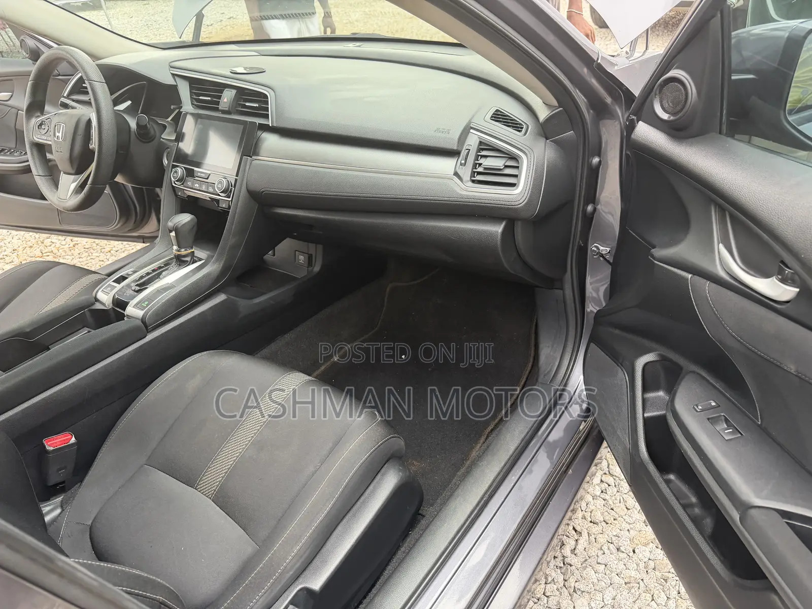 Honda Civic LX 4dr Sedan (2.0L 4cyl) 2016 Gray