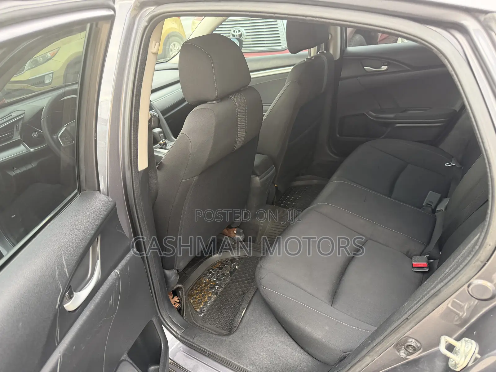 Honda Civic LX 4dr Sedan (2.0L 4cyl) 2016 Gray