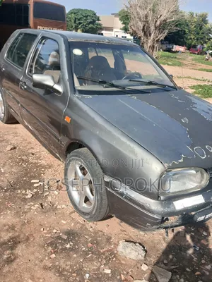 Volkswagen Golf 2002 Gray
