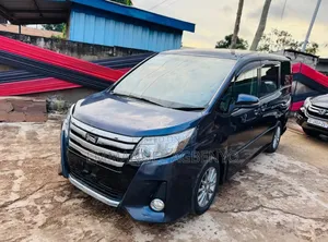 Toyota Voxy SV Premium 2014 Black