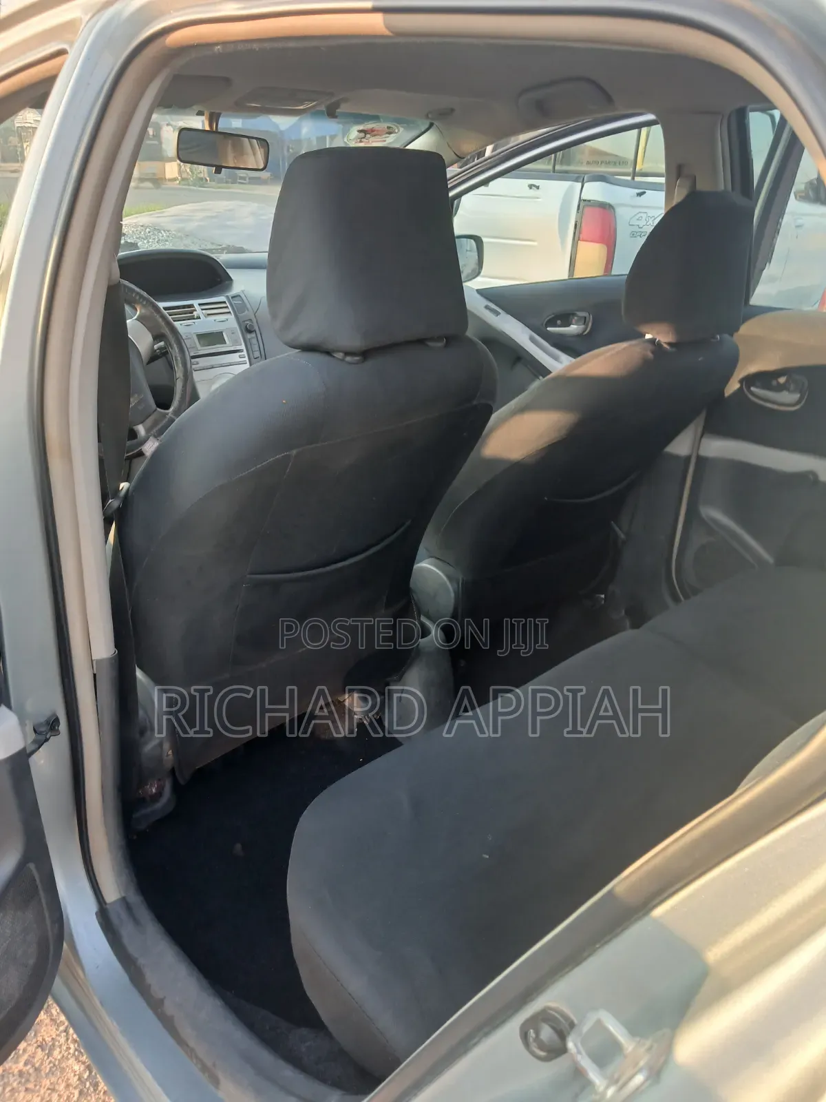 Toyota Yaris 1.3 2008 Silver