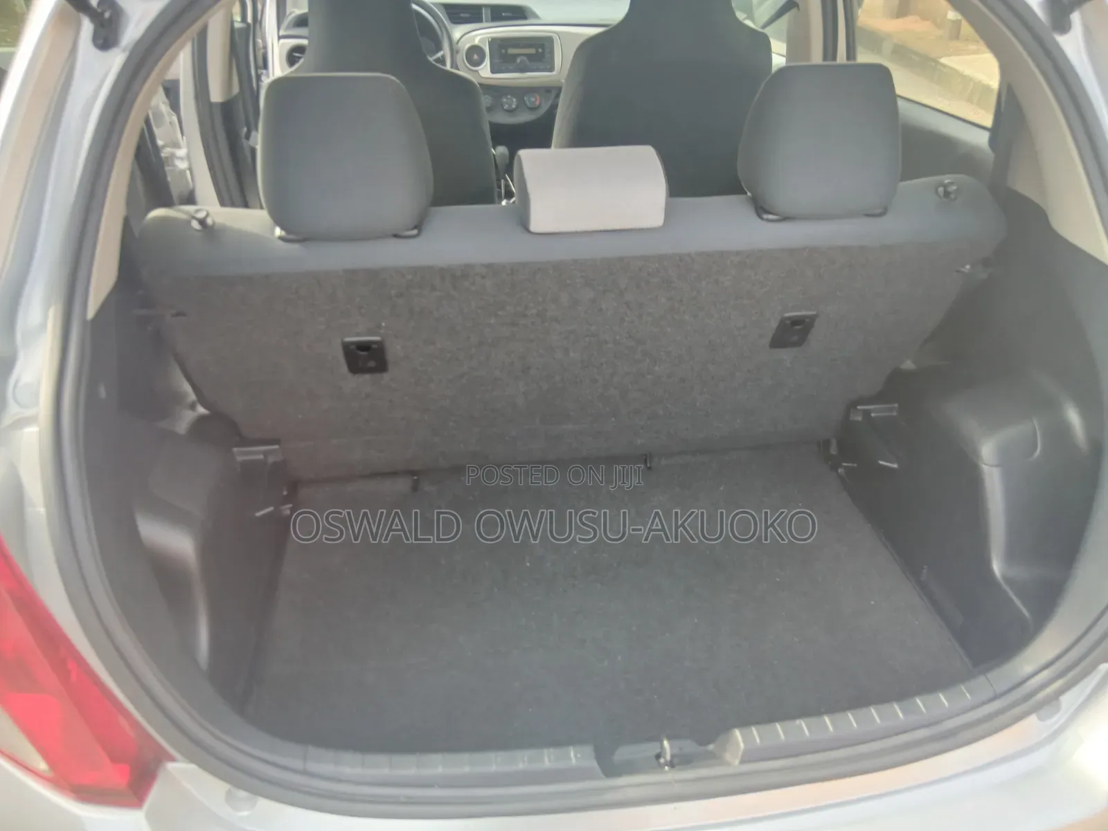 Toyota Vitz 2013 Silver