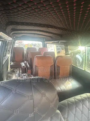 Hyundai H-100 2004 Green