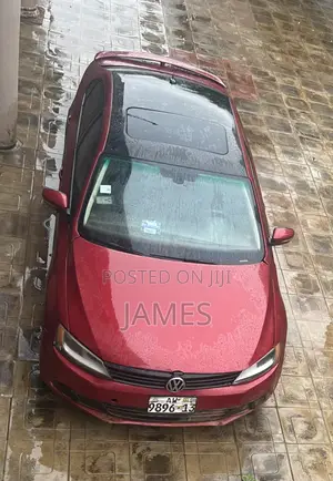 Volkswagen Jetta 2012 Red