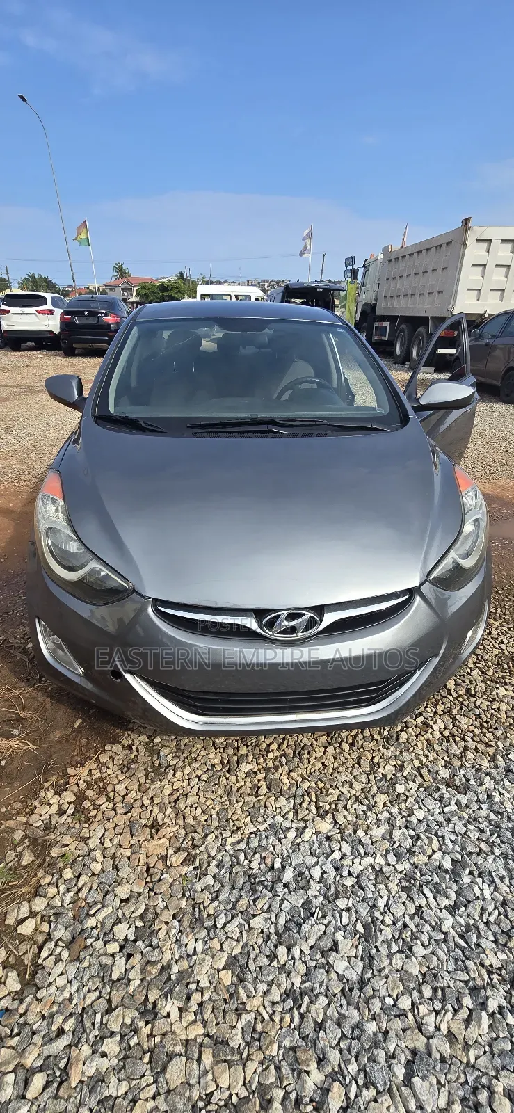 Hyundai Elantra GLS Sedan FWD (1.8L 4cyl 6A) 2013 Gray
