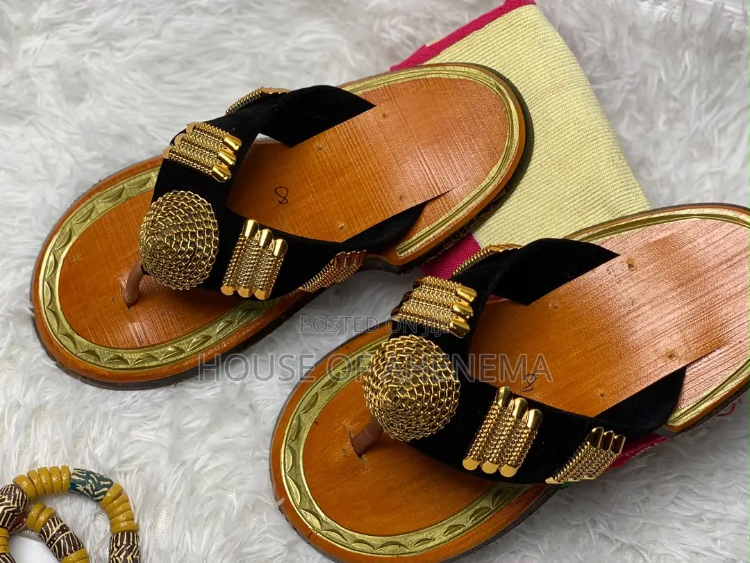 Ahenema ( Traditional Sandals)