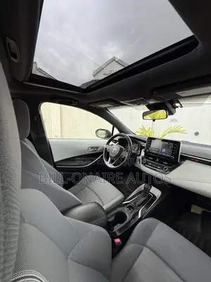 Toyota Corolla SE 2020 Blue