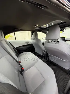 Toyota Corolla SE 2020 Blue