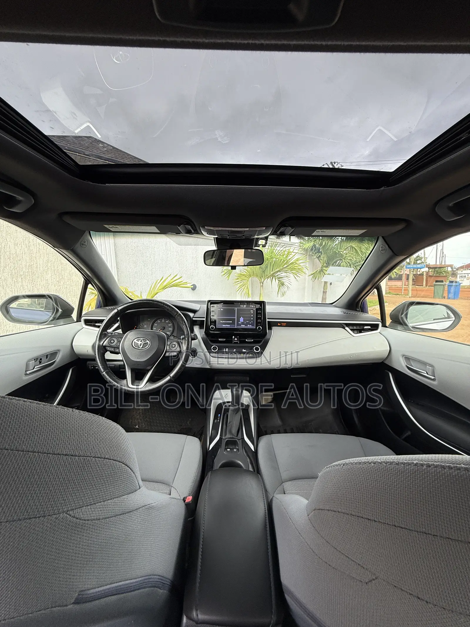 Toyota Corolla SE 2020 Blue