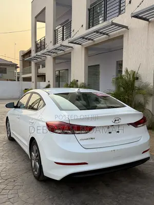 Hyundai Elantra SE 2018 White