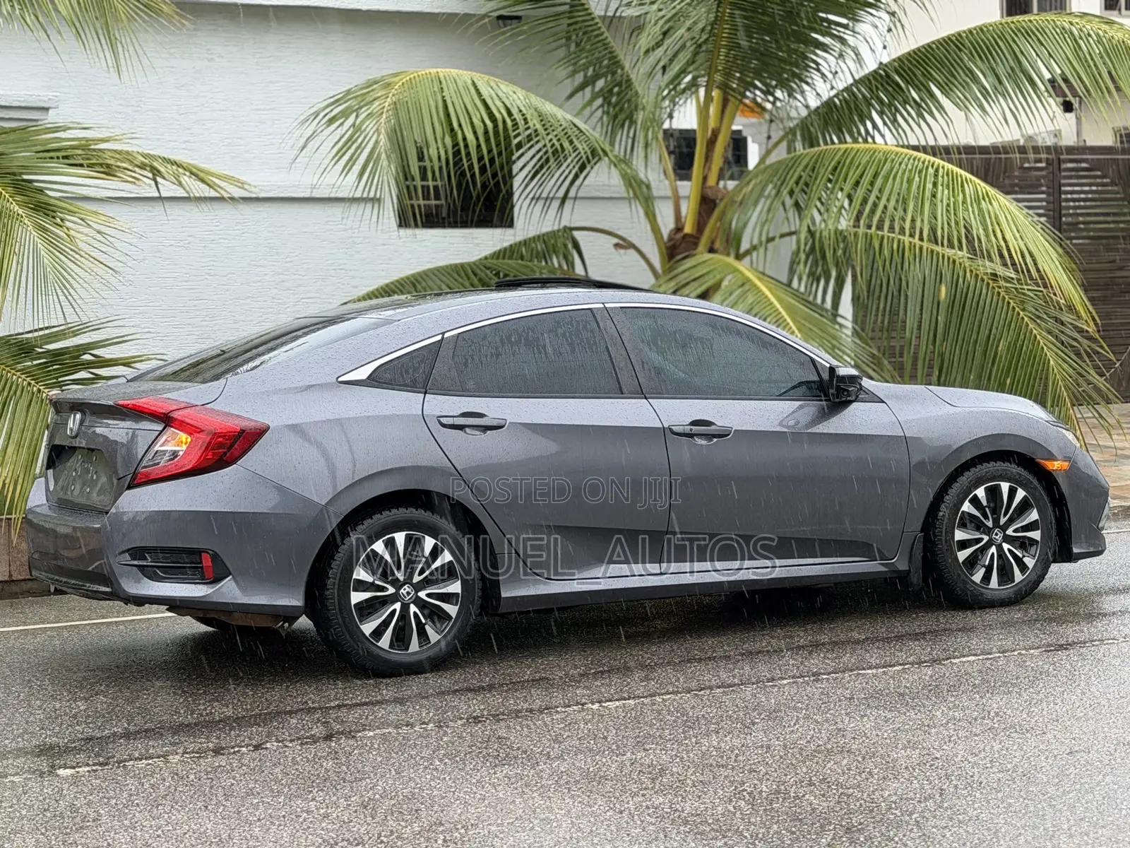 Honda Civic EX 4dr Sedan (2.0L 4cyl) 2017 Gray