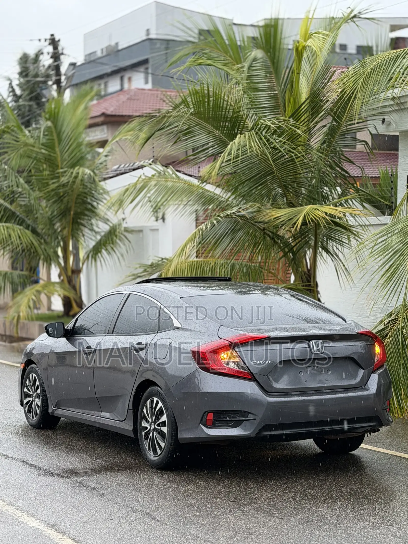 Honda Civic EX 4dr Sedan (2.0L 4cyl) 2017 Gray